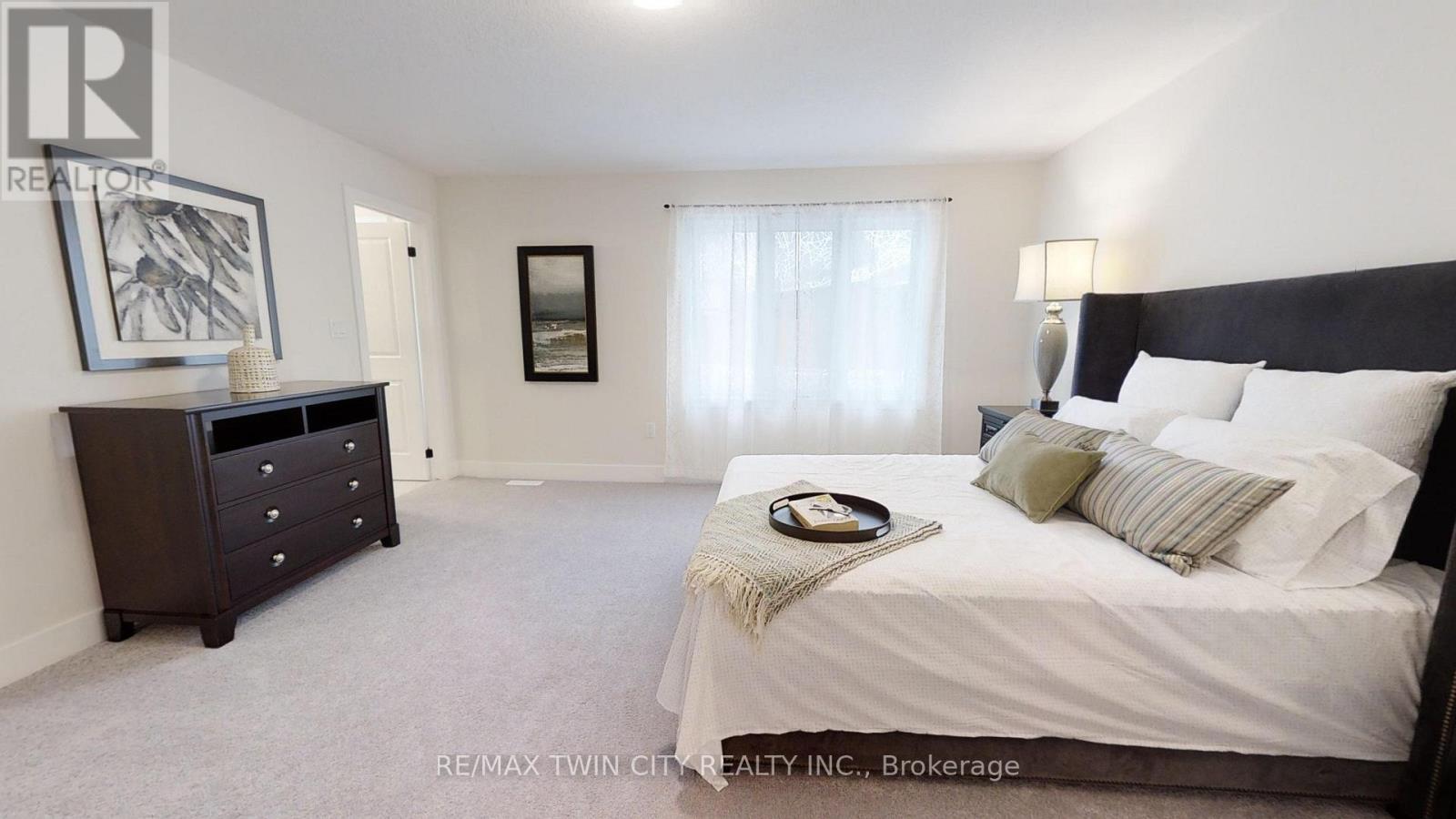 147 Julie Crescent Property Photo 21