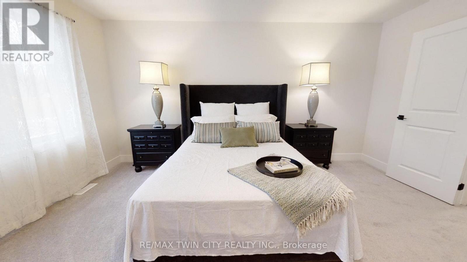 147 Julie Crescent Property Photo 22