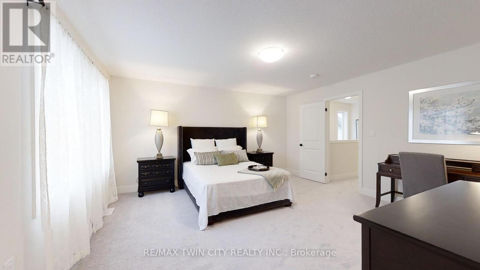 147 Julie Crescent Property Photo 25