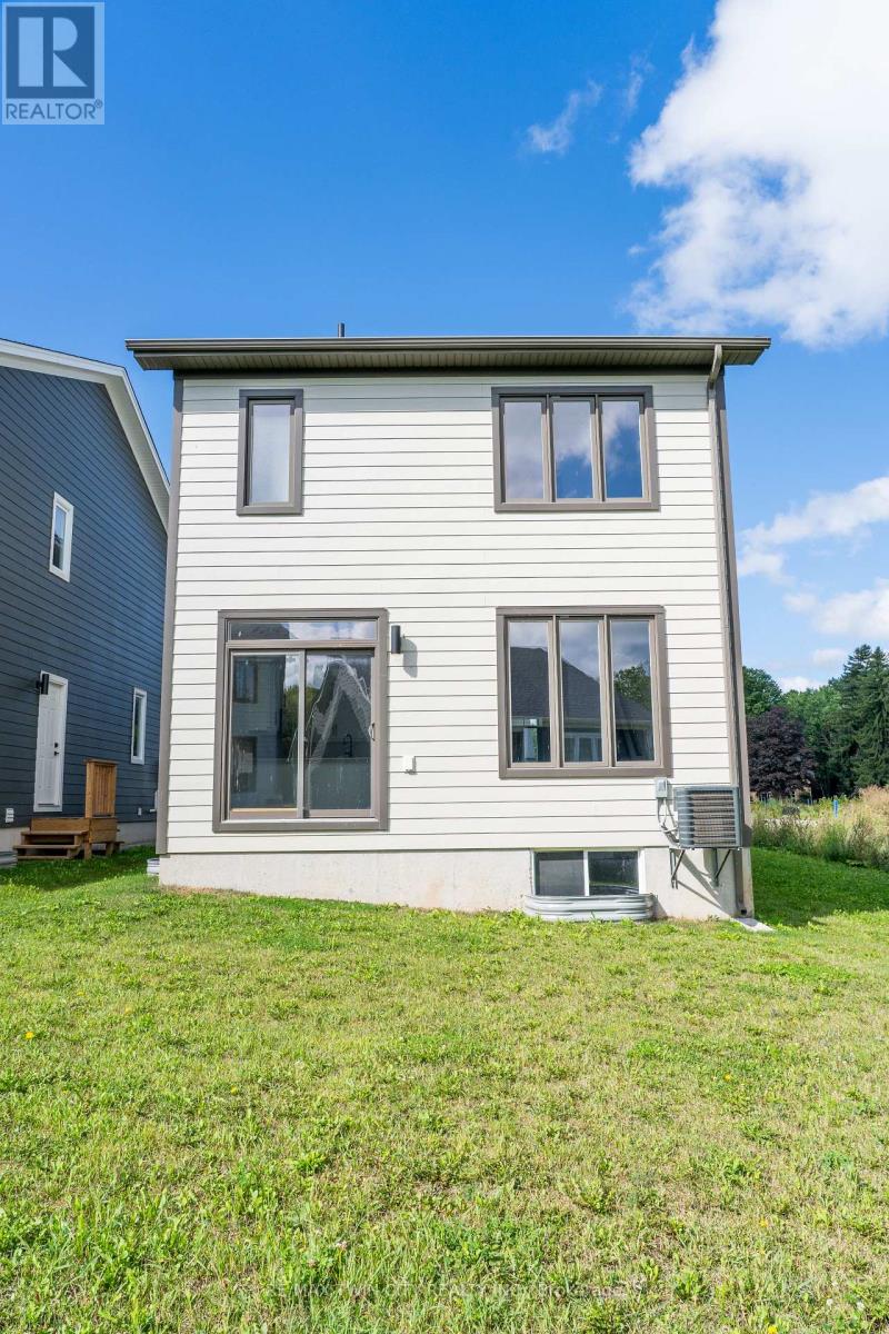 147 Julie Crescent Property Photo 28