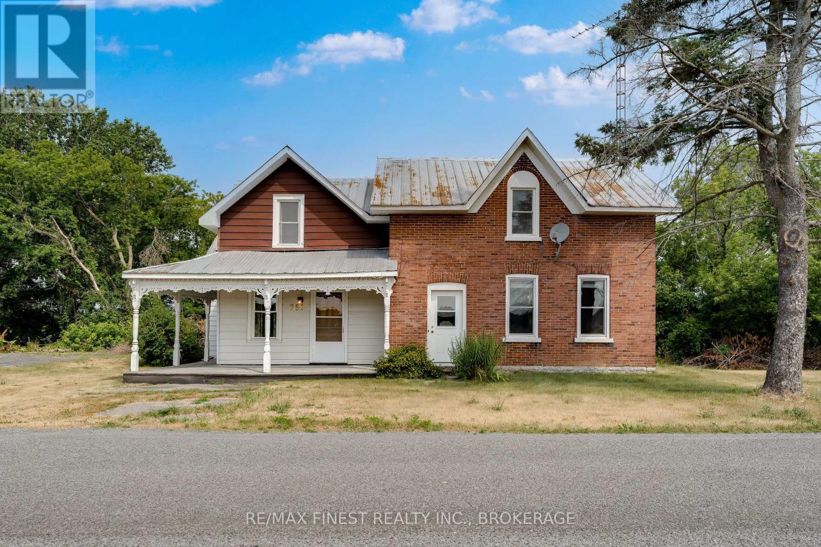 291 Hambly Street Property Photo 1