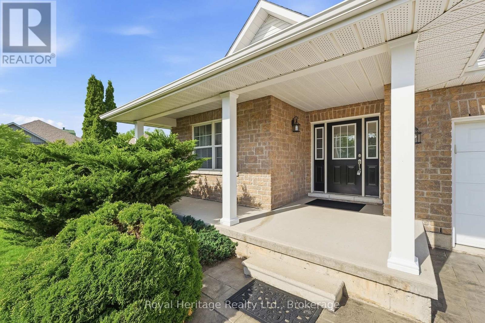 2 Cortland Way Property Photo 2
