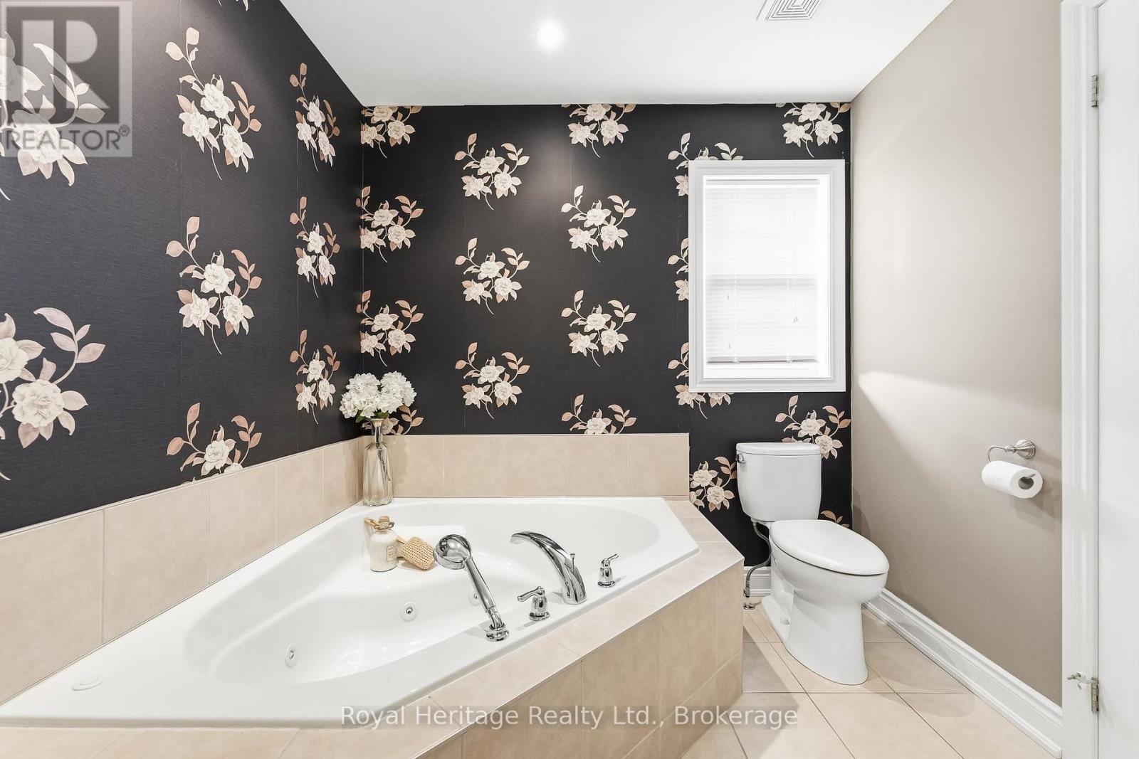 2 Cortland Way Property Photo 21