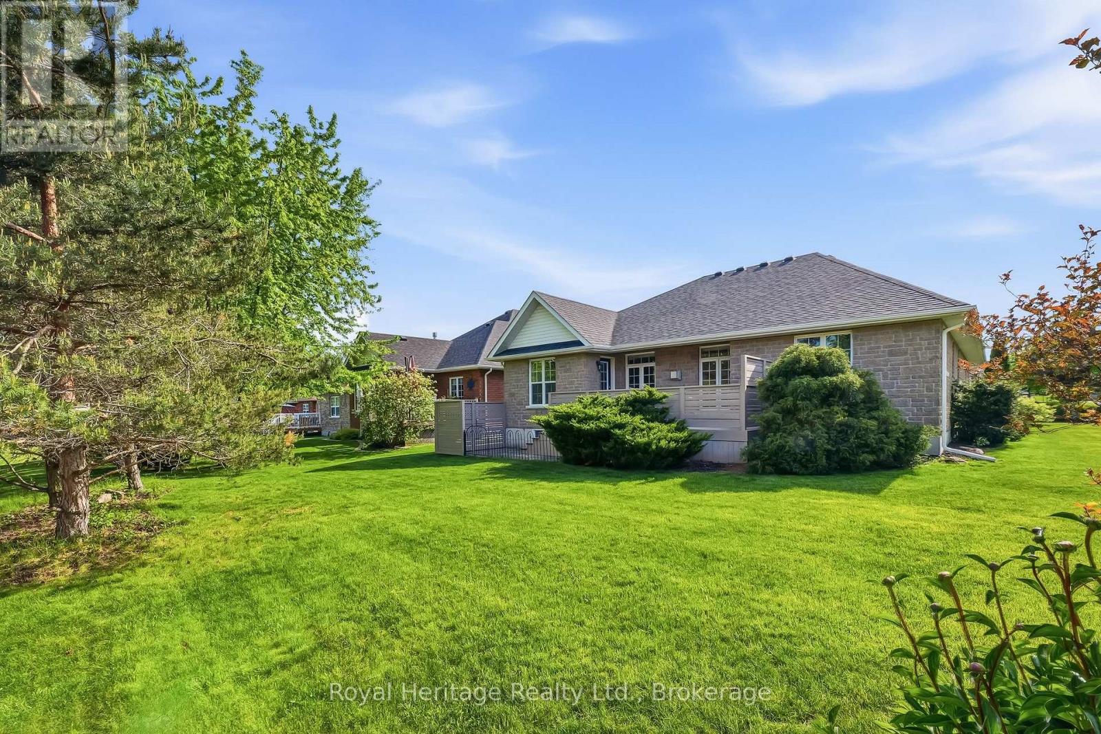 2 Cortland Way Property Photo 38