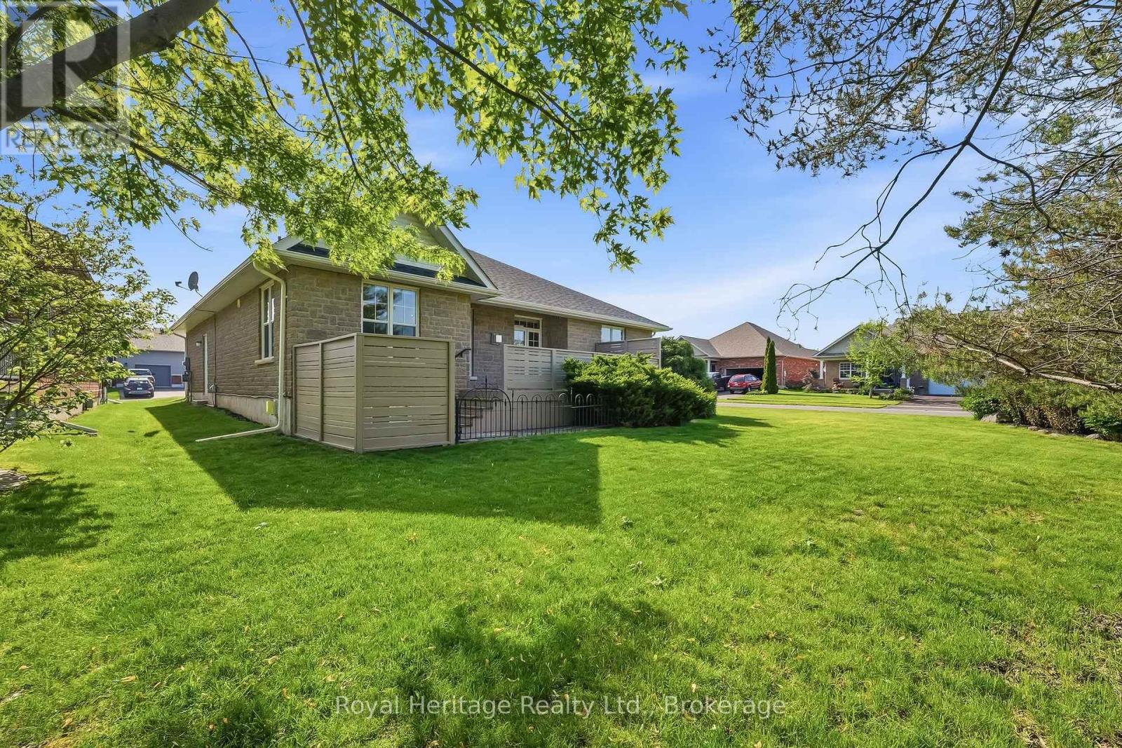 2 Cortland Way Property Photo 39
