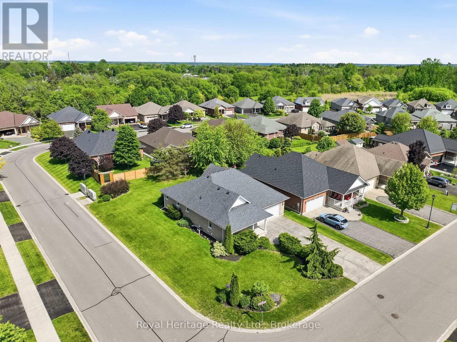 2 Cortland Way Property Photo 45