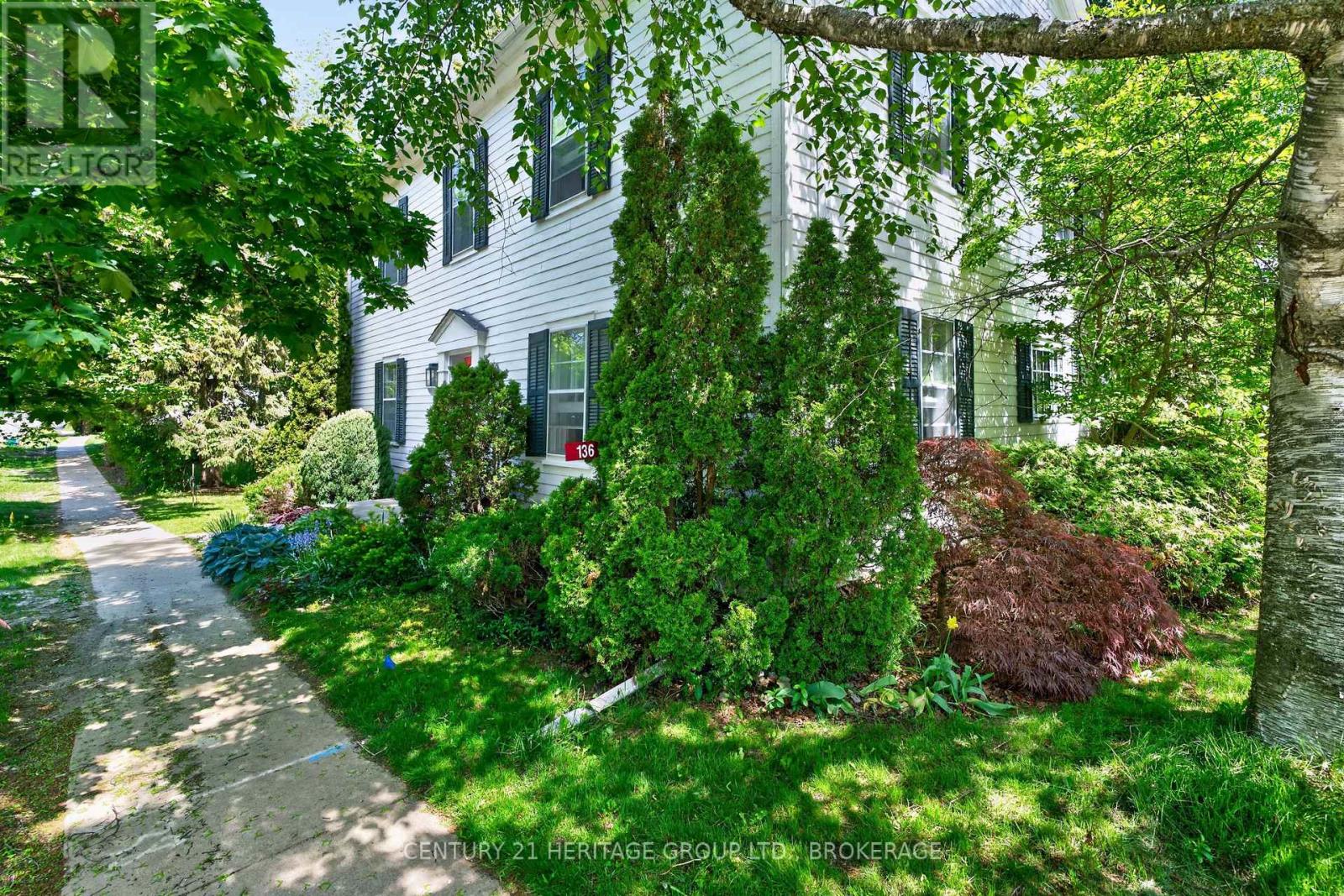 136 Old Danforth Road Property Photo 3