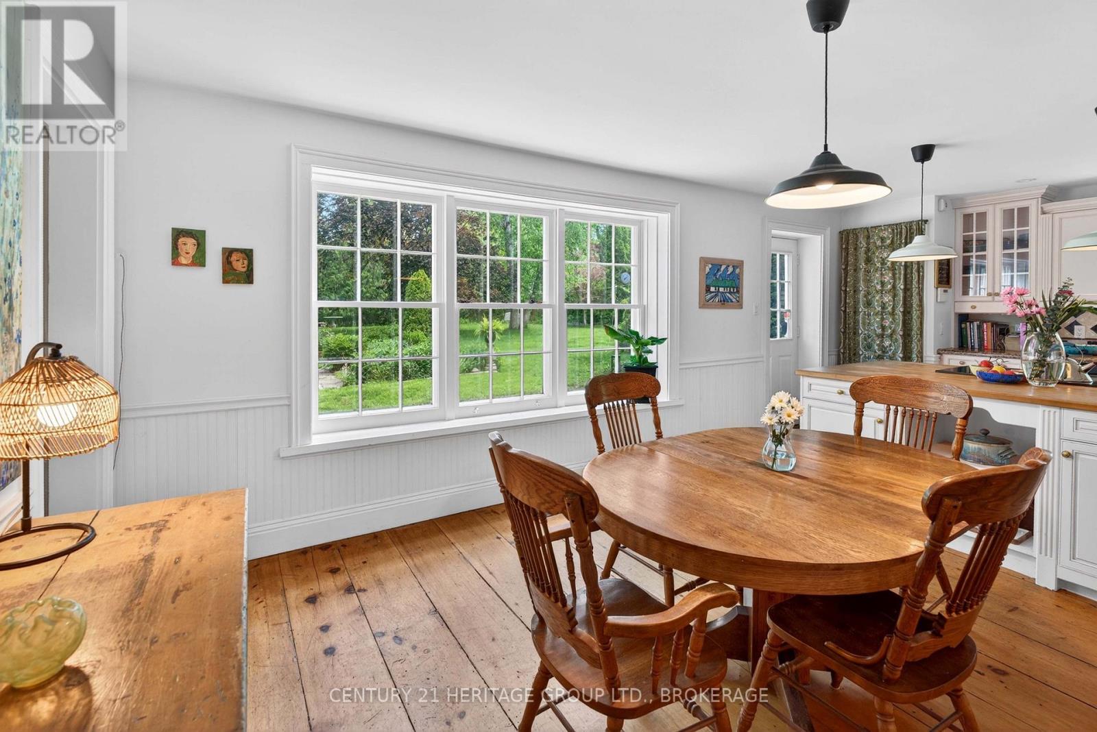 136 Old Danforth Road Property Photo 14