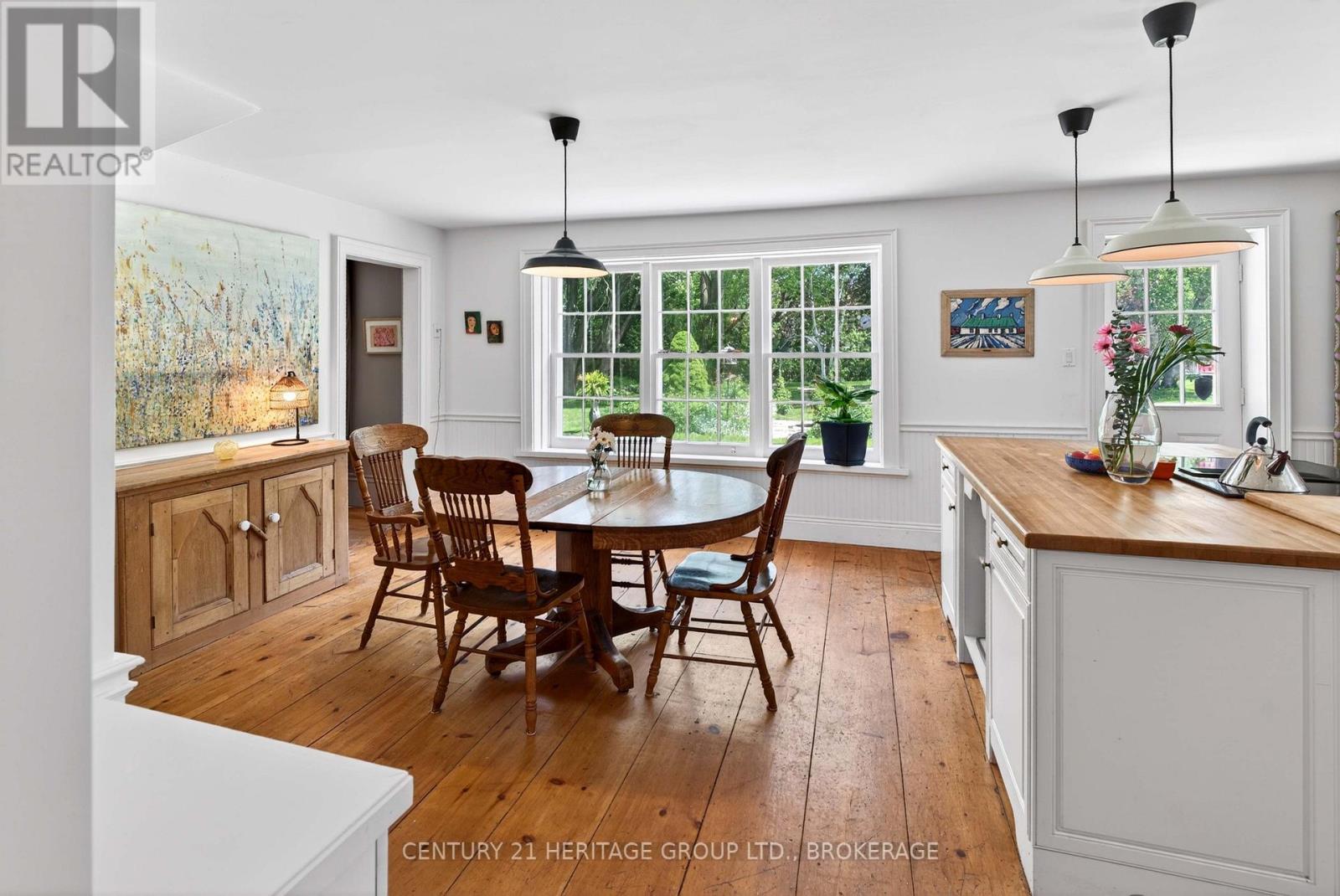 136 Old Danforth Road Property Photo 24