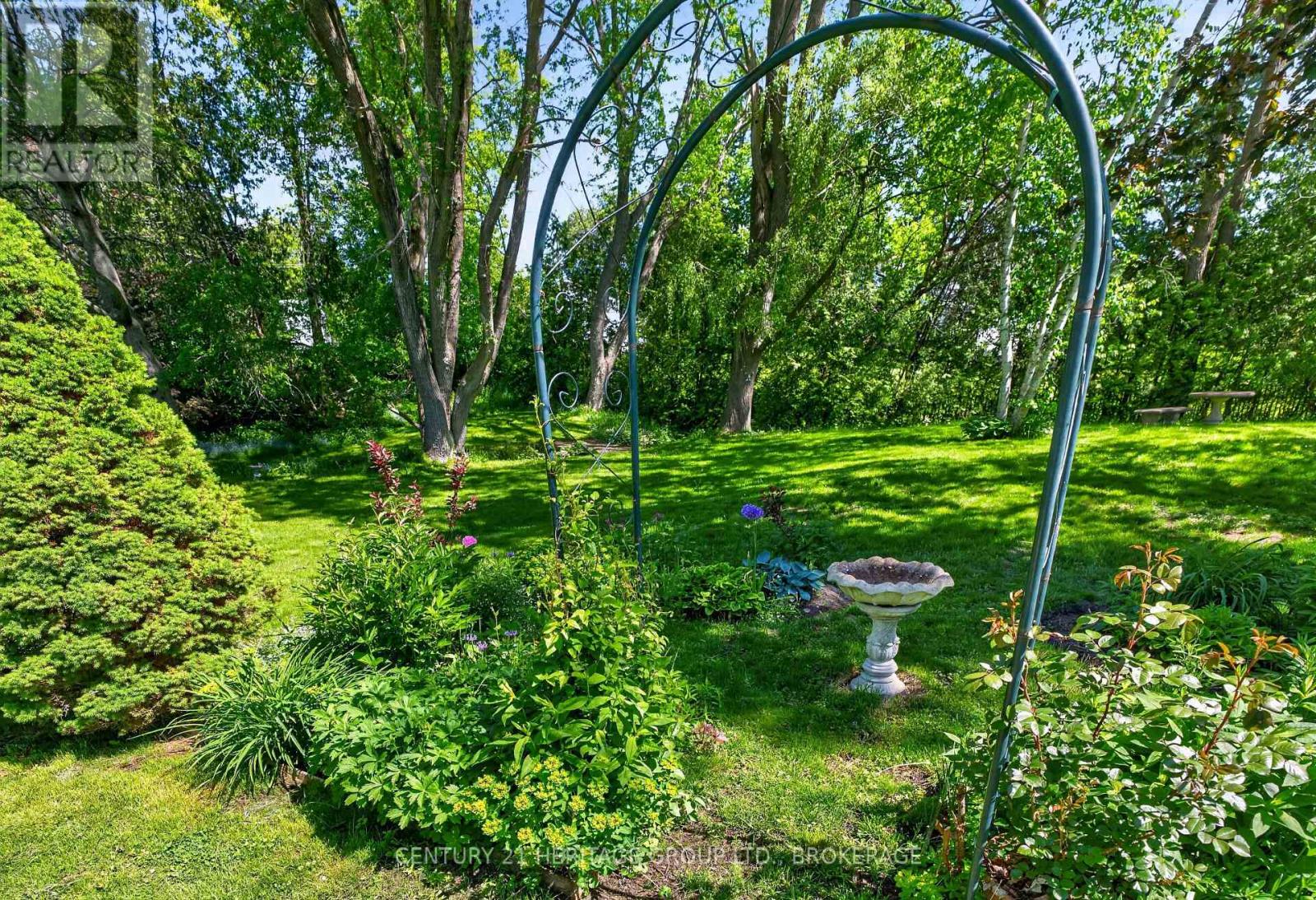 136 Old Danforth Road Property Photo 41