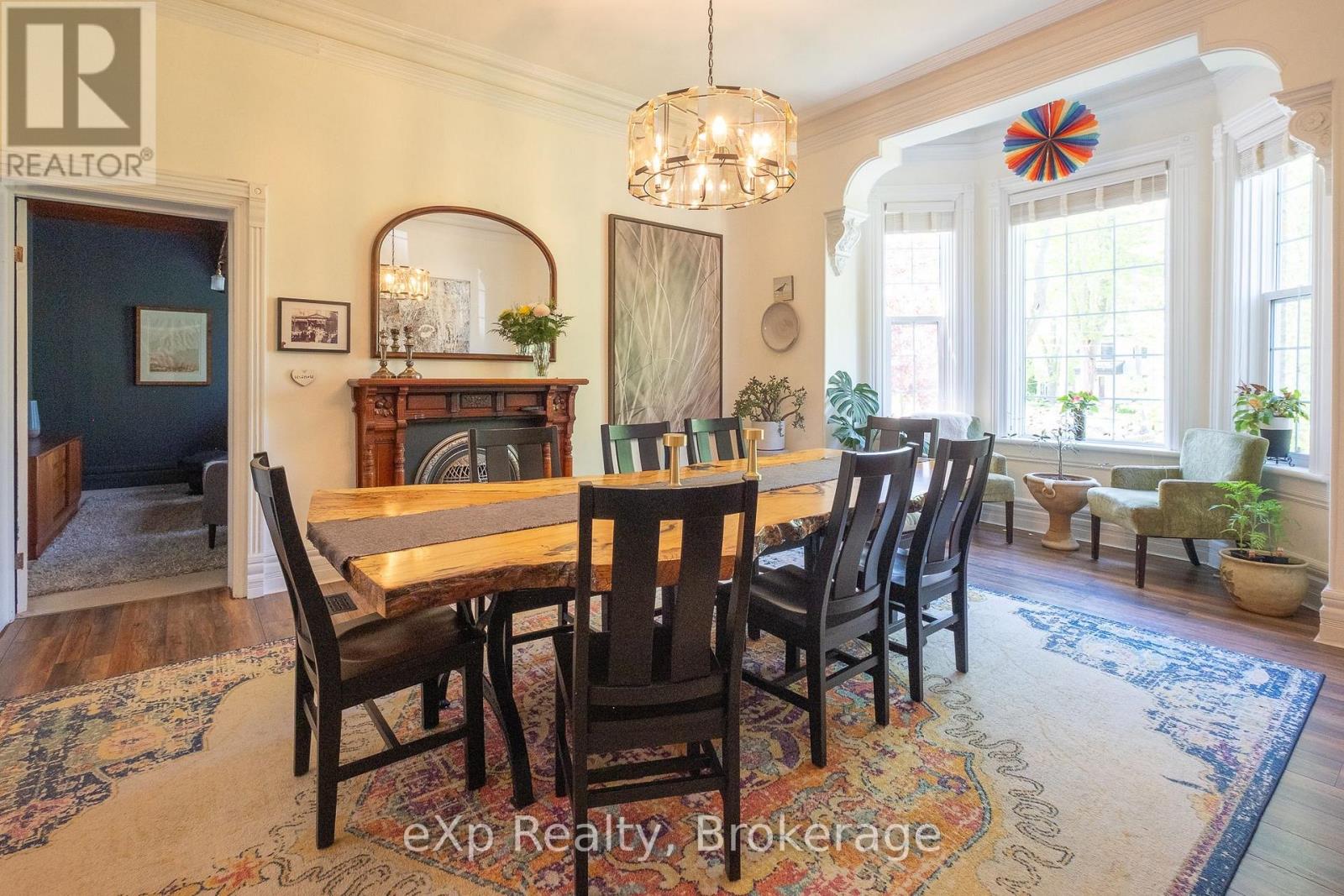 285 Mary Street Property Photo 8