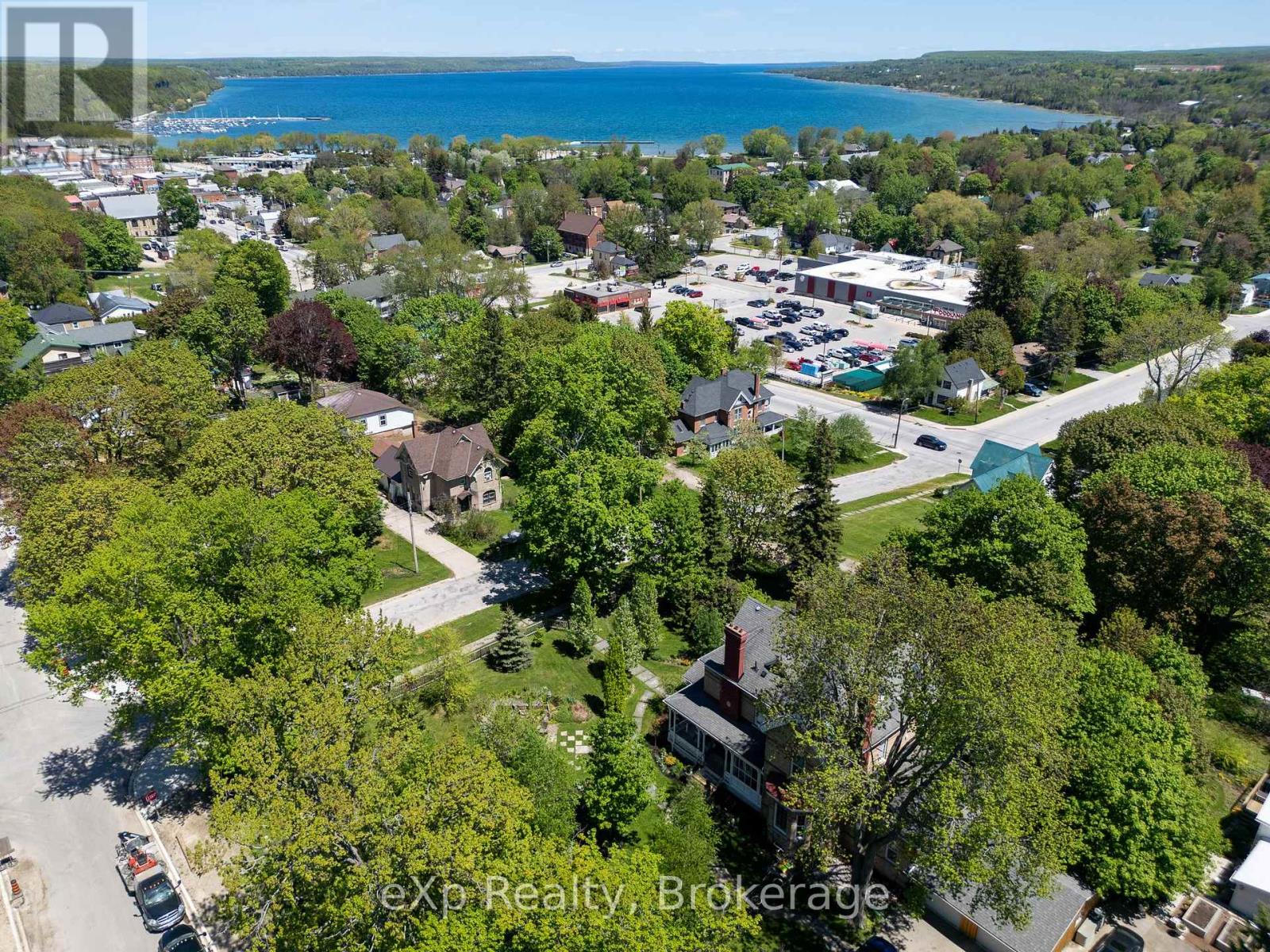 285 Mary Street Property Photo 40