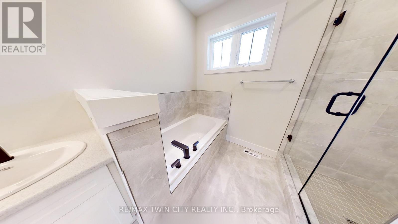 106 Christopher Court Property Photo 20