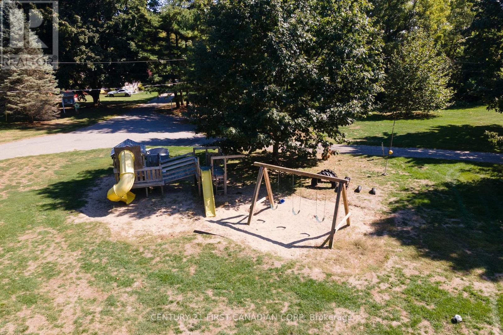 4 - 49075 Dexter Line Property Photo 40