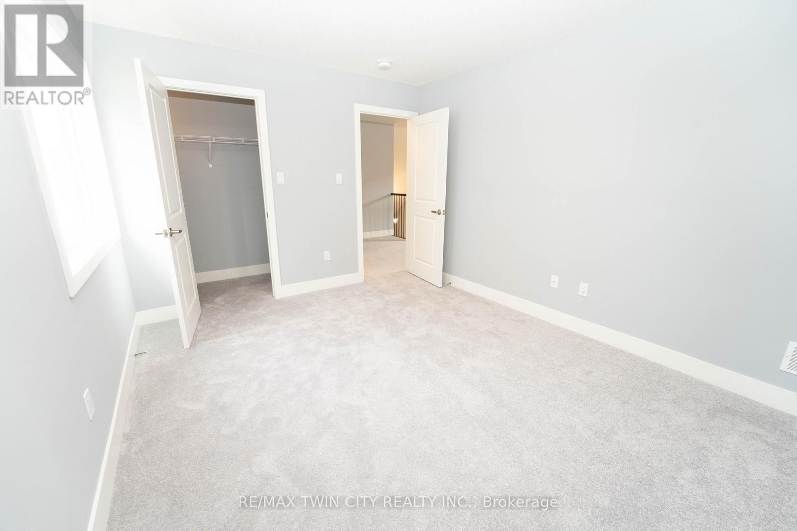 2084 Evans Boulevard Property Photo 13