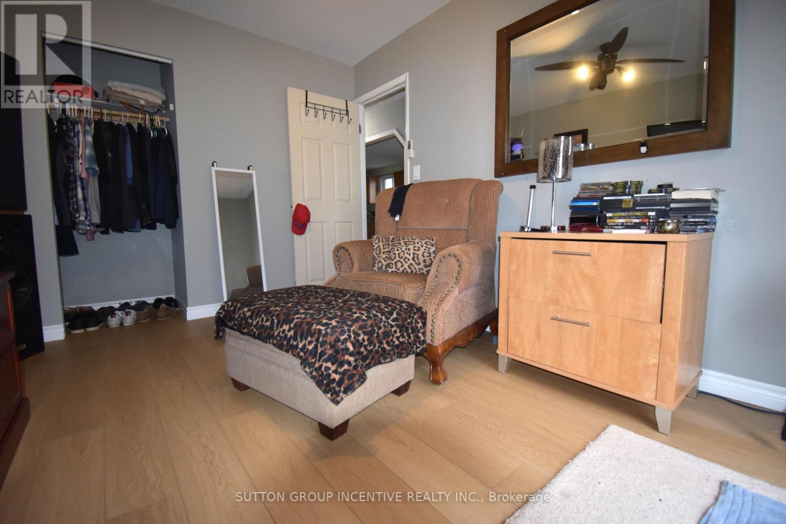 5 Lanark Crescent Property Photo 16