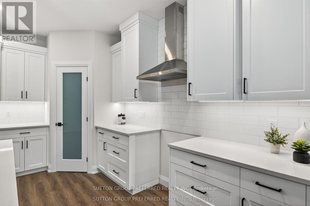 28 - 175 Glengariff Drive Property Photo 14