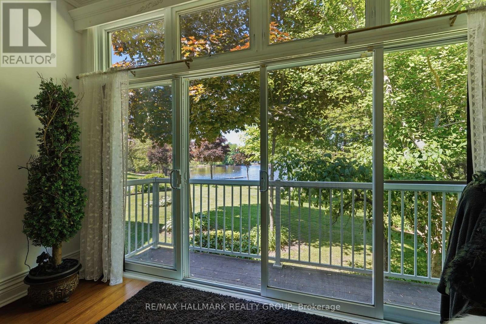 2584 Woods Street Property Photo 26