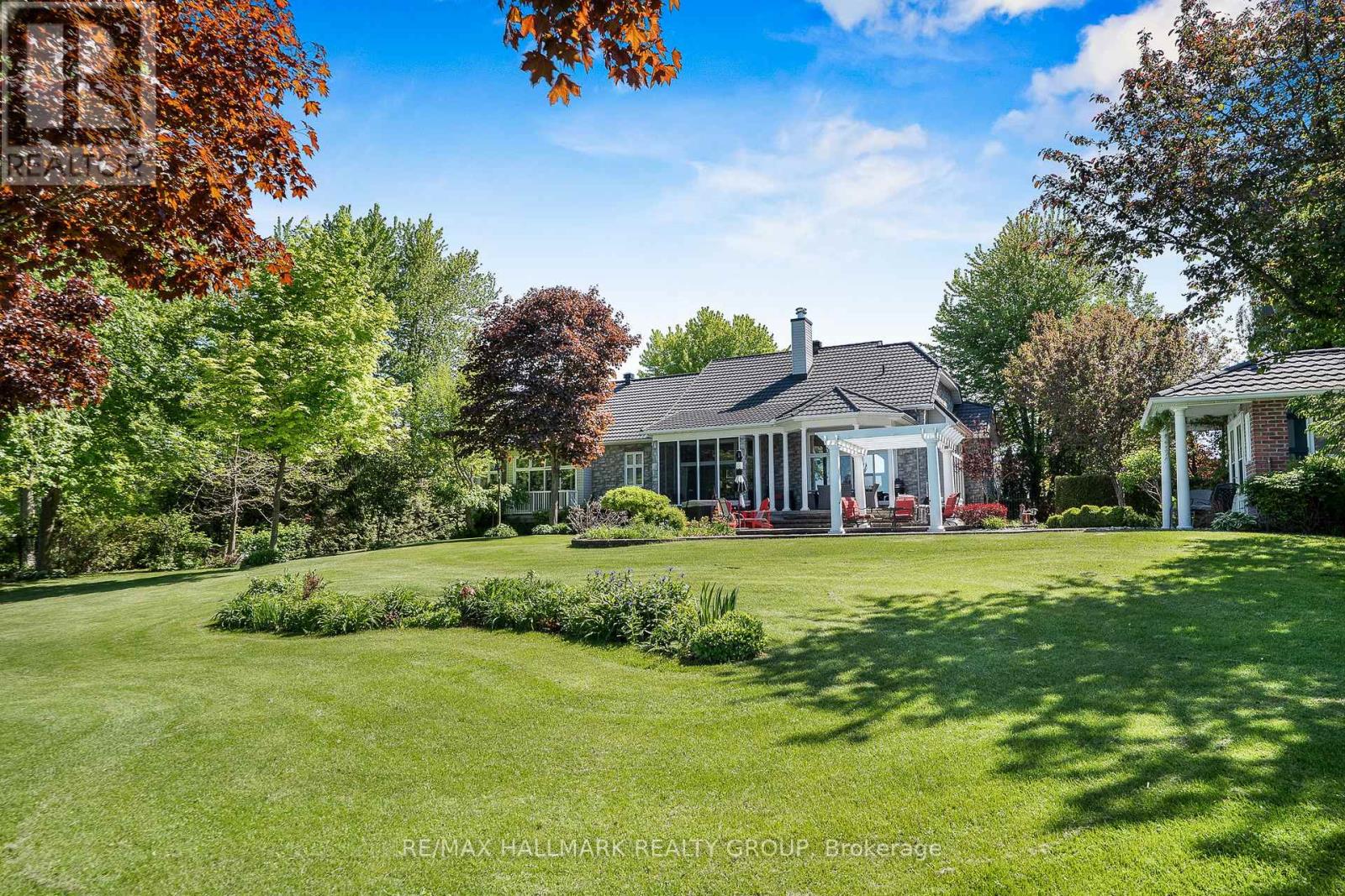 2584 Woods Street Property Photo 48