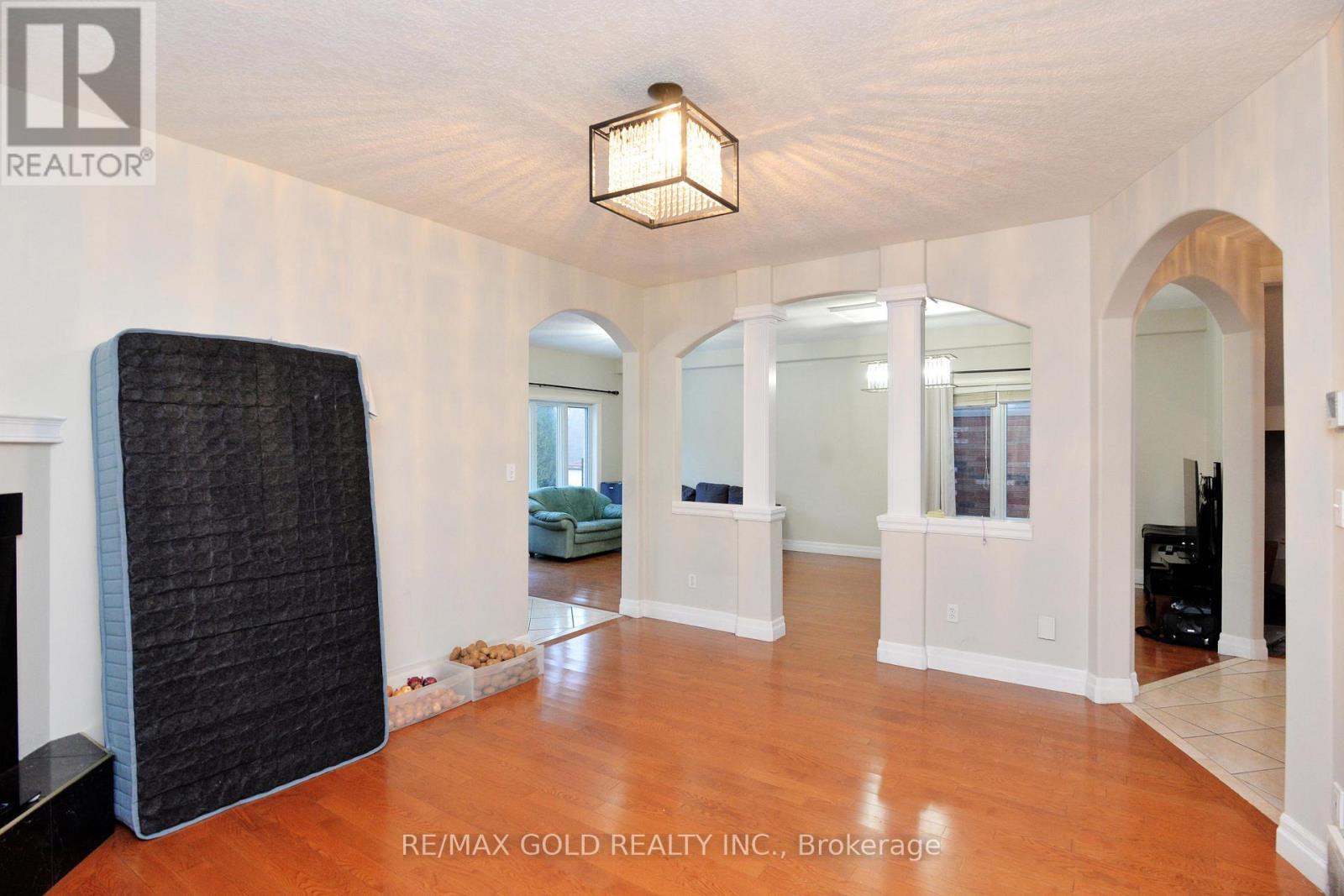 230 Doon Mills Drive Property Photo 14
