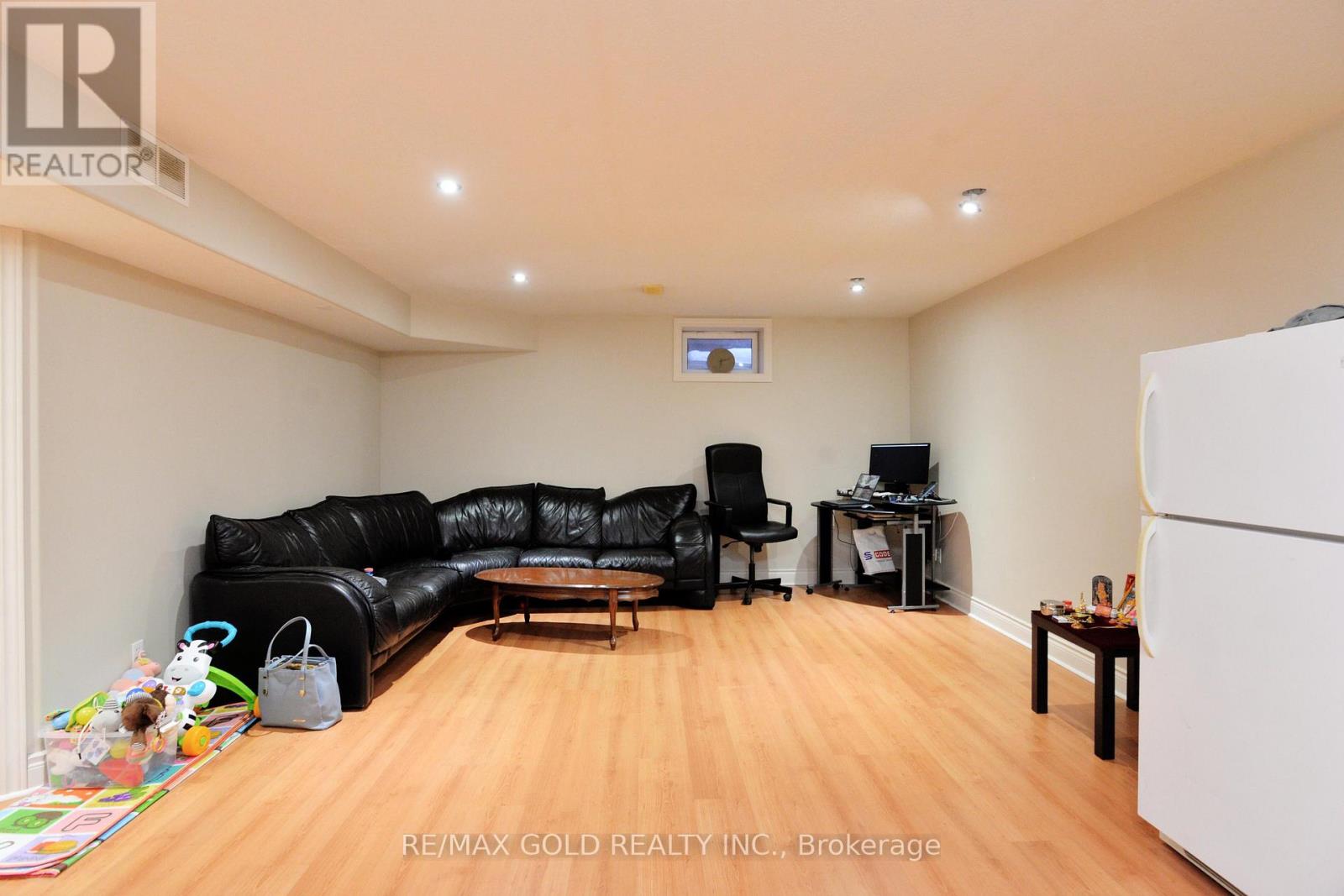 230 Doon Mills Drive Property Photo 33