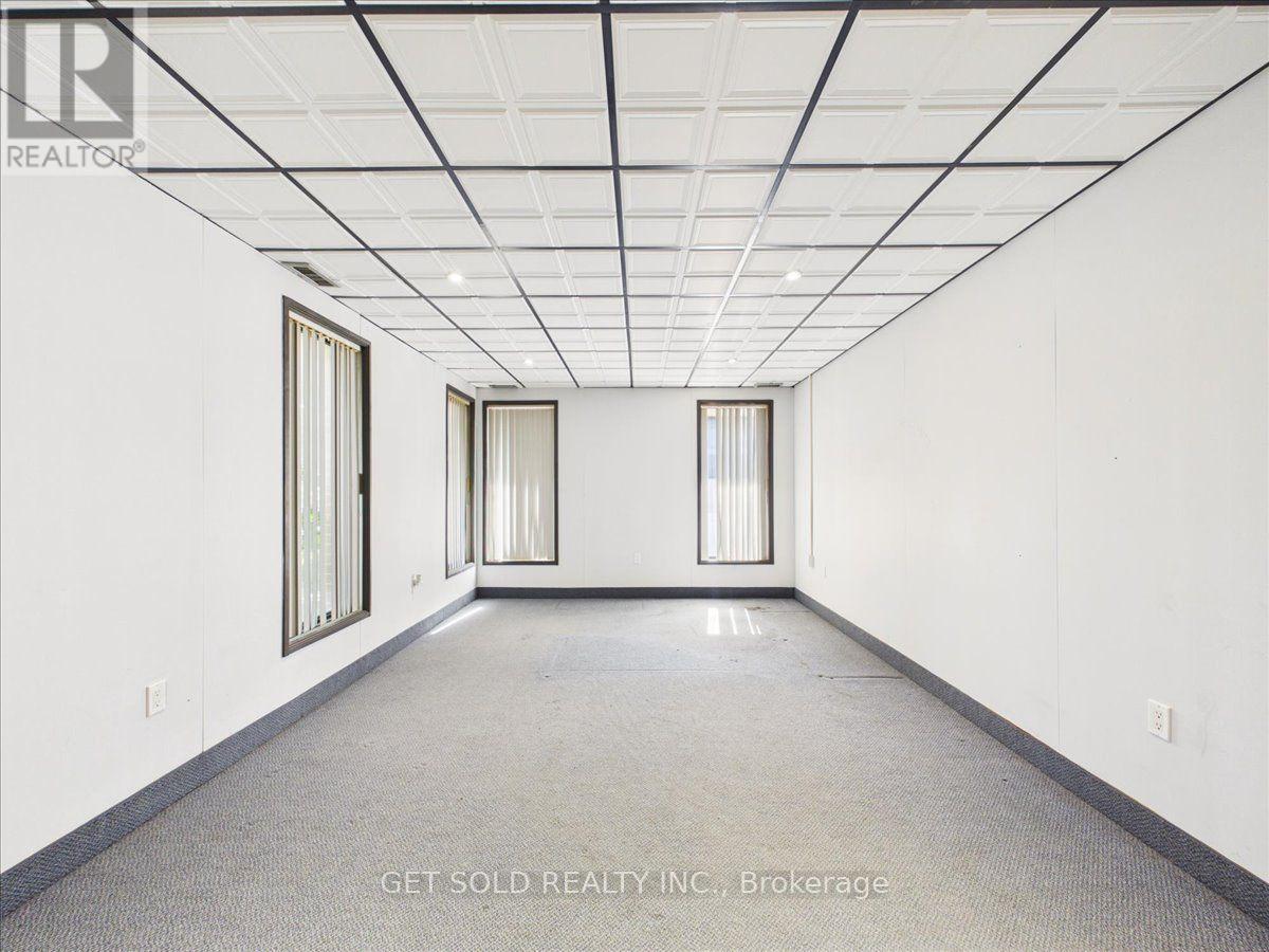 11 Brockley Drive Property Photo 8