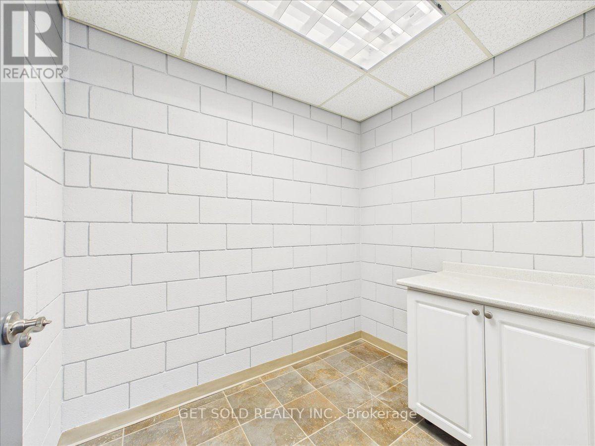11 Brockley Drive Property Photo 34