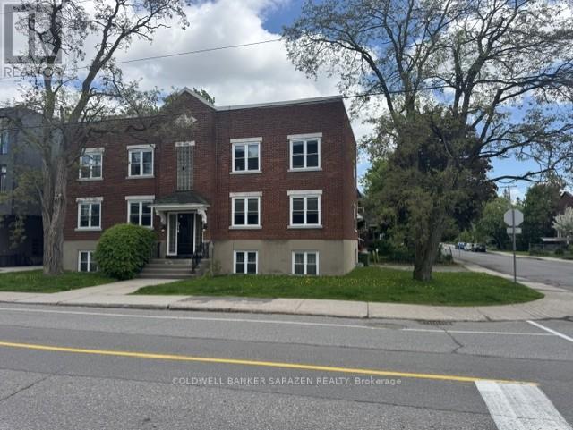 314 Somerset Street E Property Photo 2