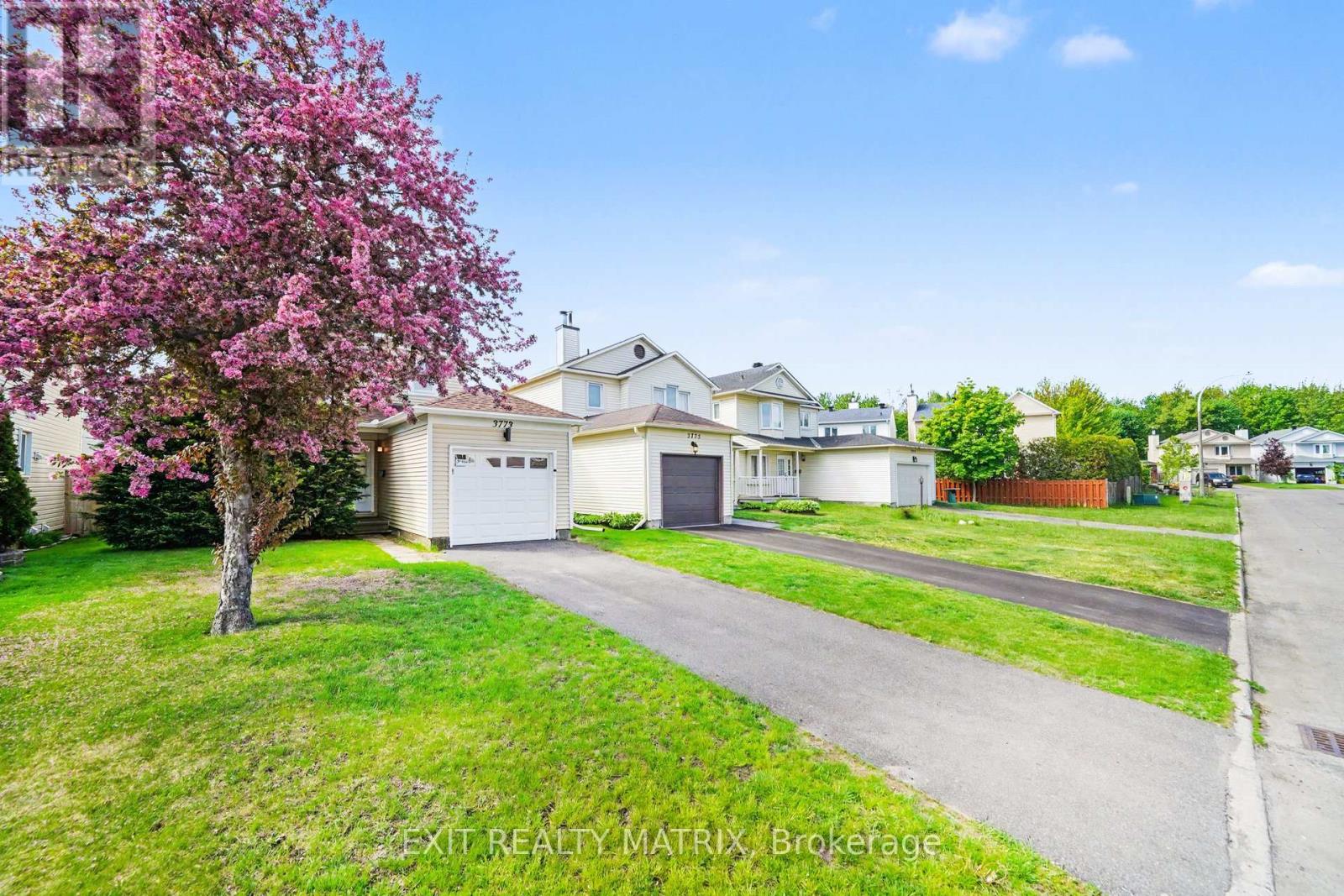 3773 Autumnwood Street Property Photo 2