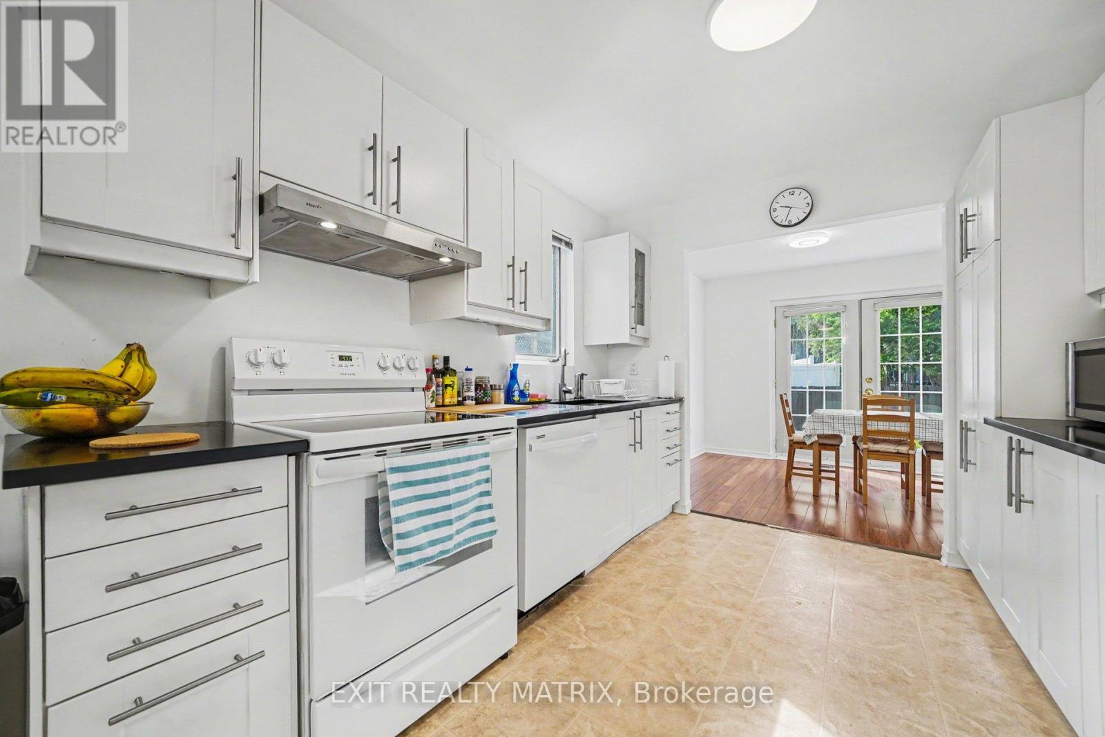 3773 Autumnwood Street Property Photo 11