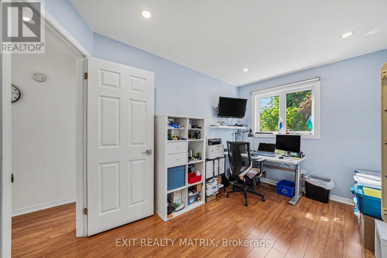 3773 Autumnwood Street Property Photo 15