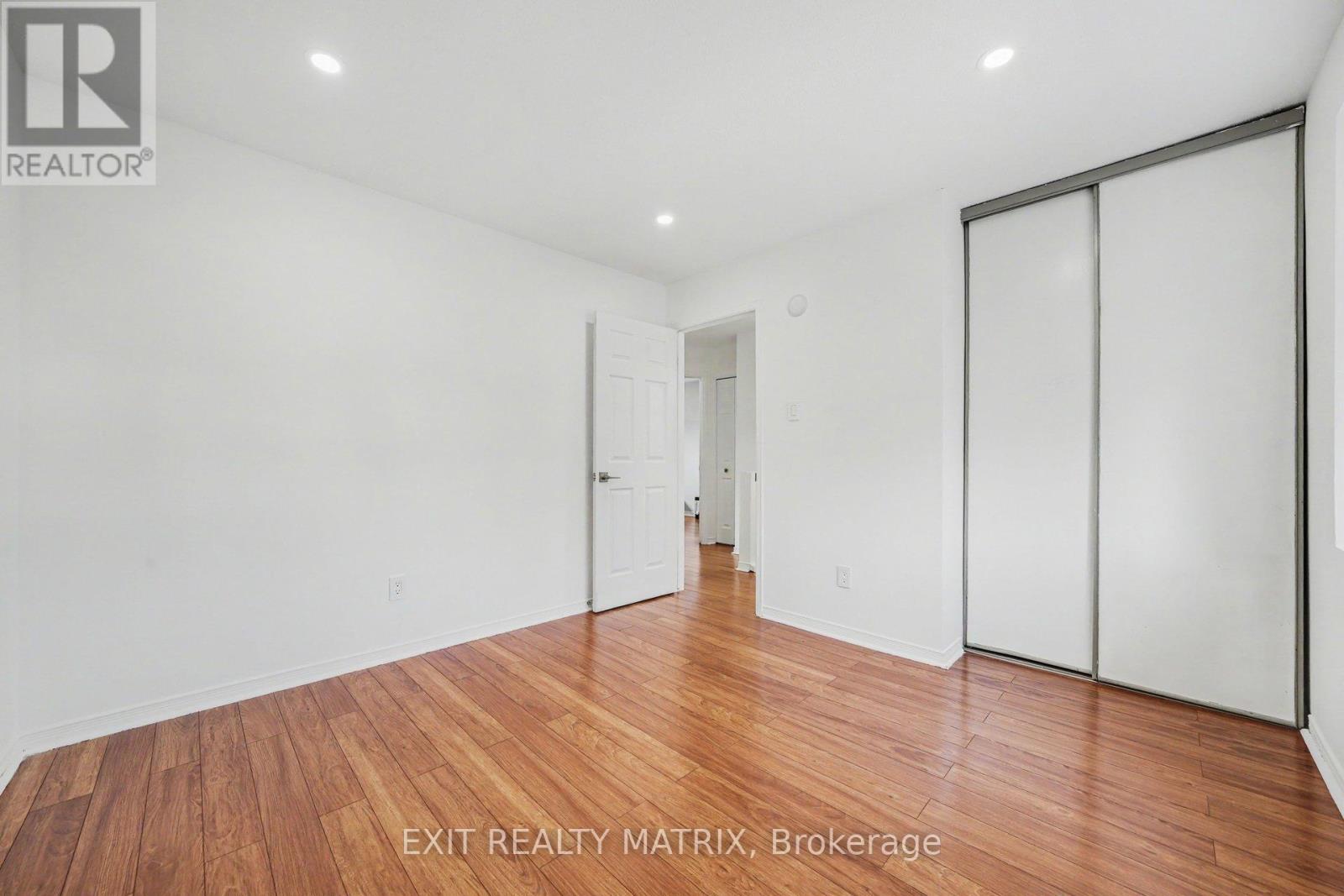 3773 Autumnwood Street Property Photo 21