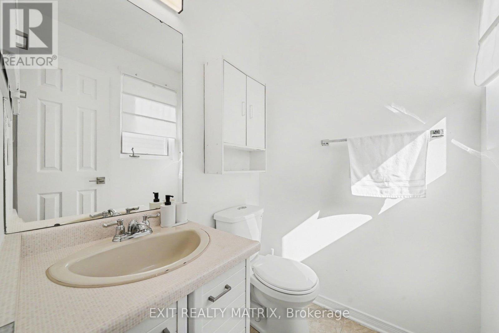 3773 Autumnwood Street Property Photo 22