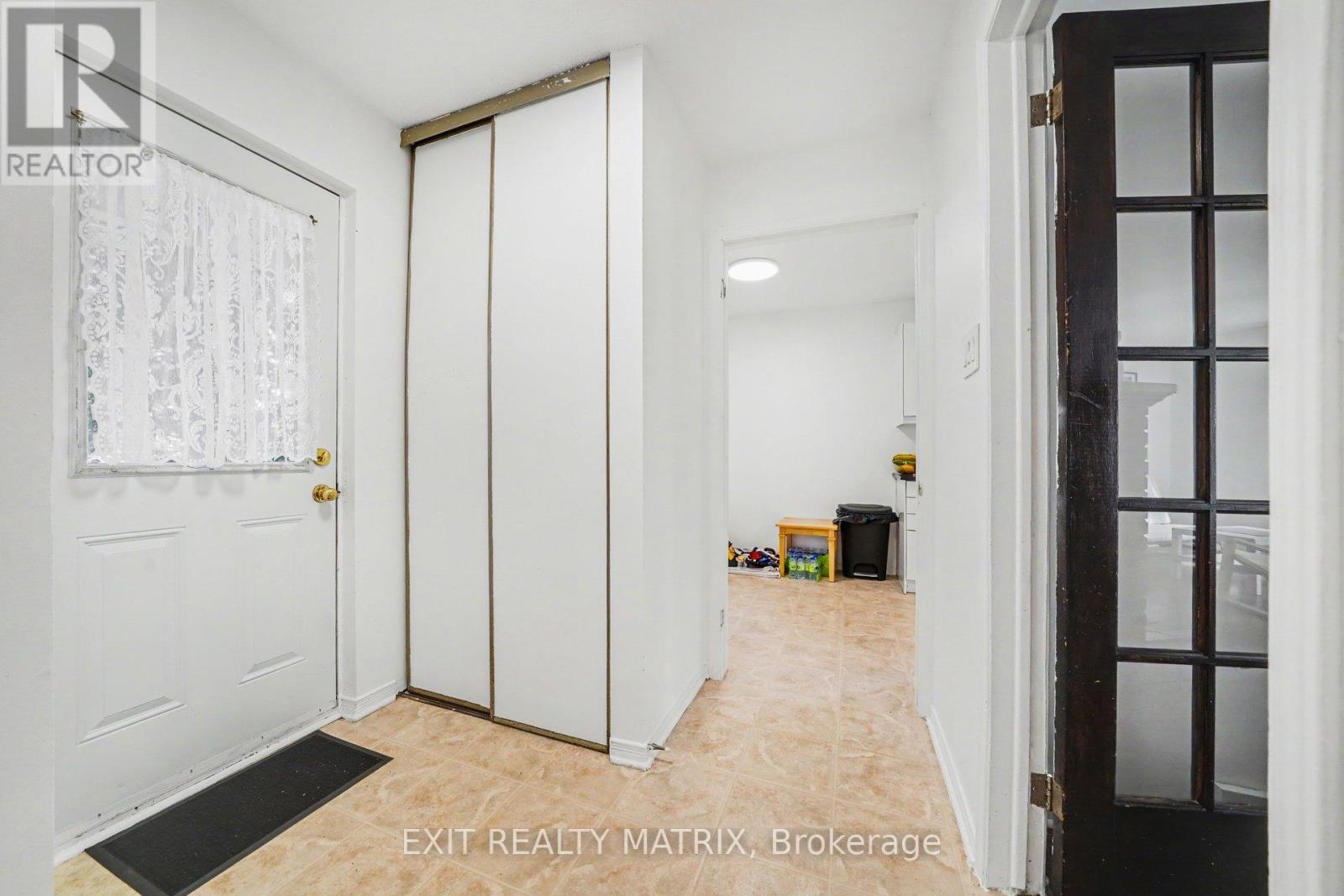 3773 Autumnwood Street Property Photo 23