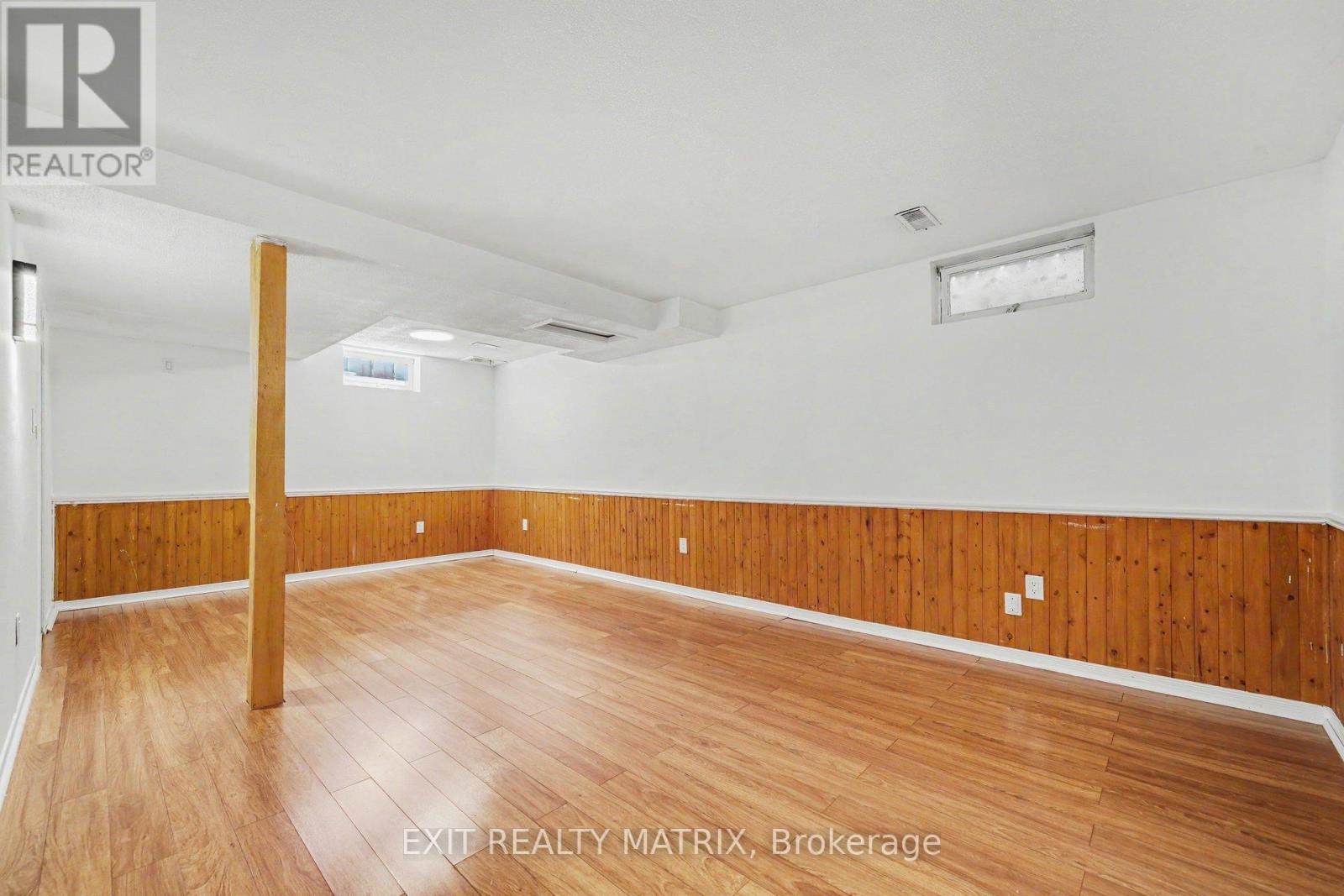 3773 Autumnwood Street Property Photo 25