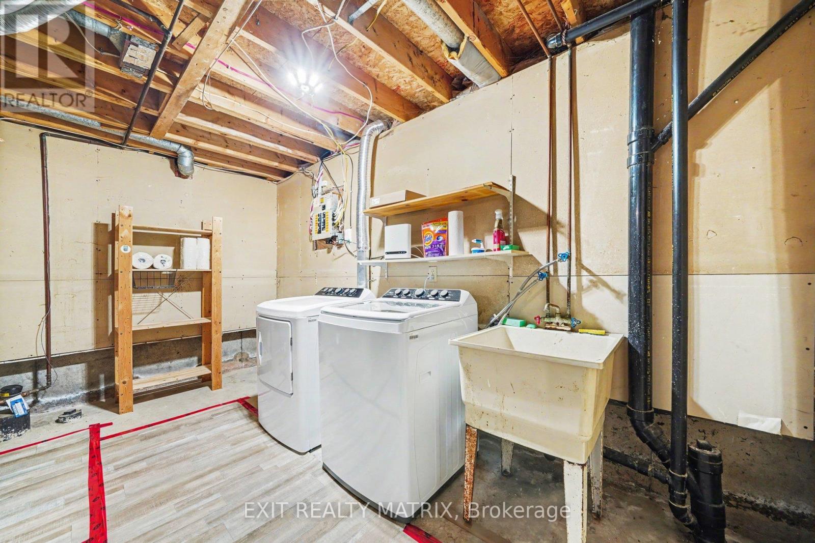 3773 Autumnwood Street Property Photo 27