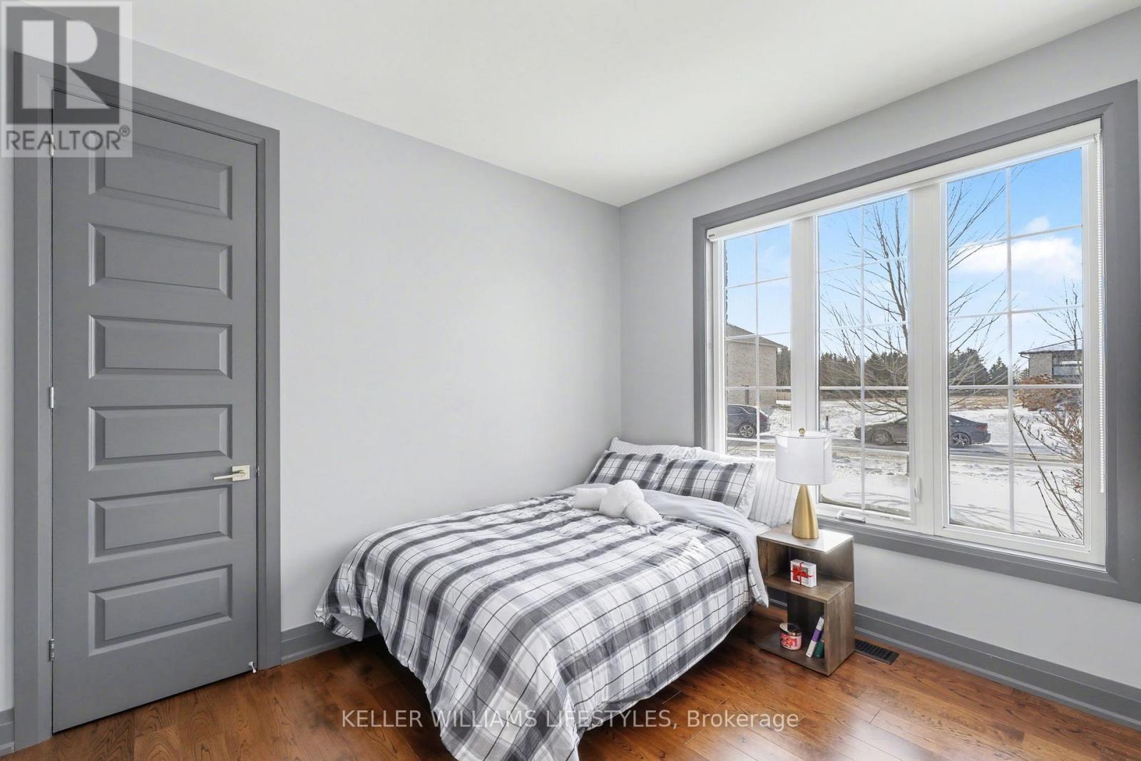 189 Leitch Street Property Photo 8
