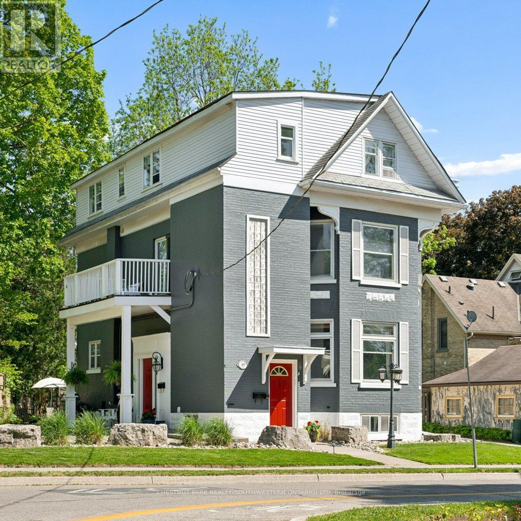 149 YOUNG STREET Property Photo 1