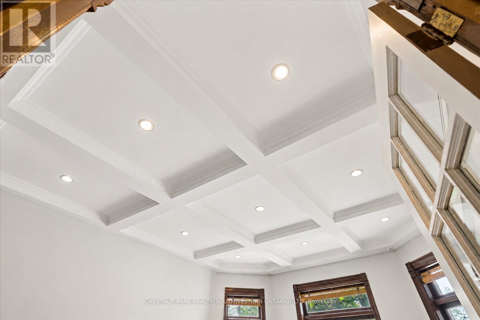 149 Young Street Property Photo 12