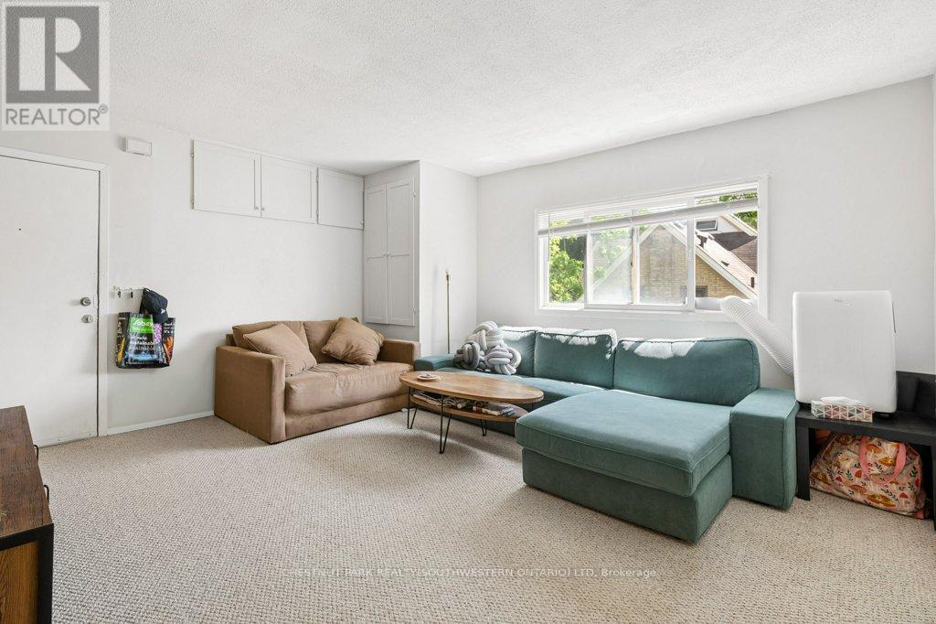 149 Young Street Property Photo 19