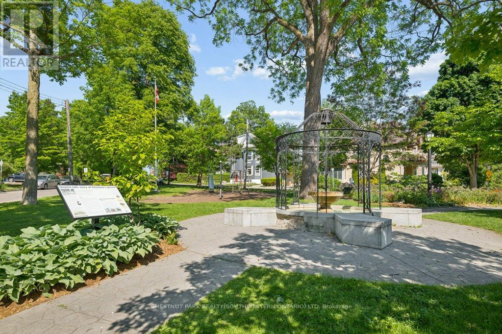 149 Young Street Property Photo 46