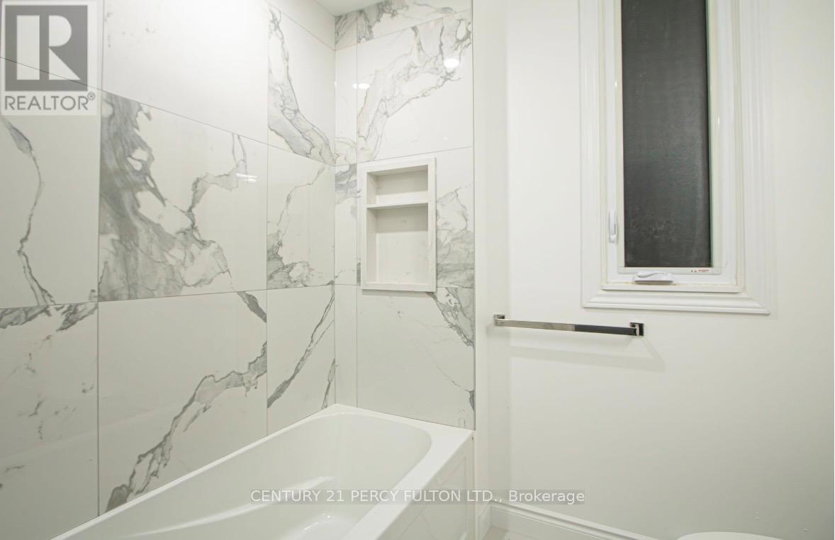 140 Ridout Street S Property Photo 29