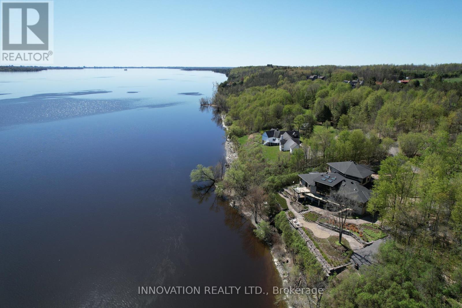 325 Berry Side Road Property Photo 6