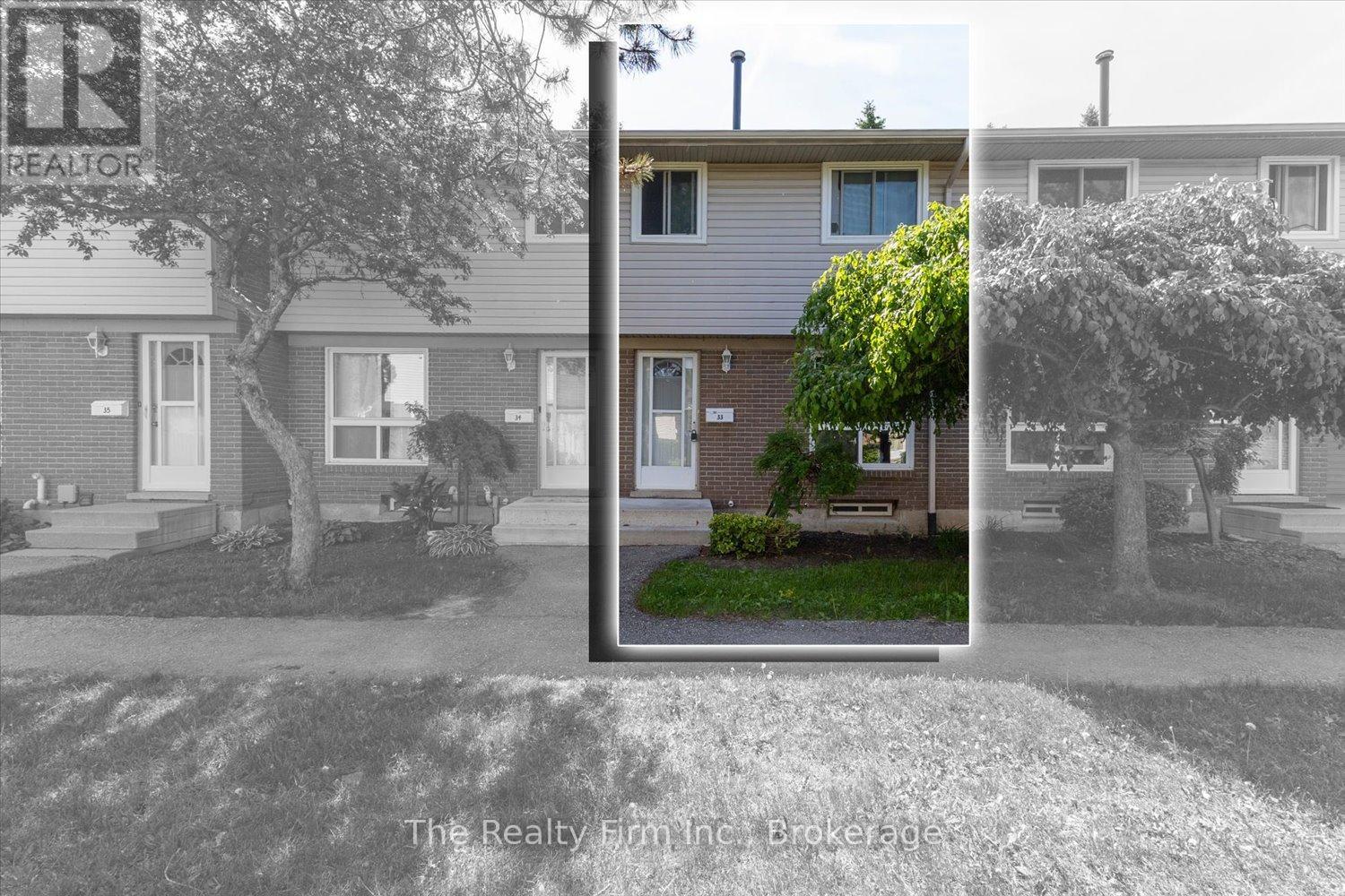 33 - 88 Avonwood Drive Property Photo 2