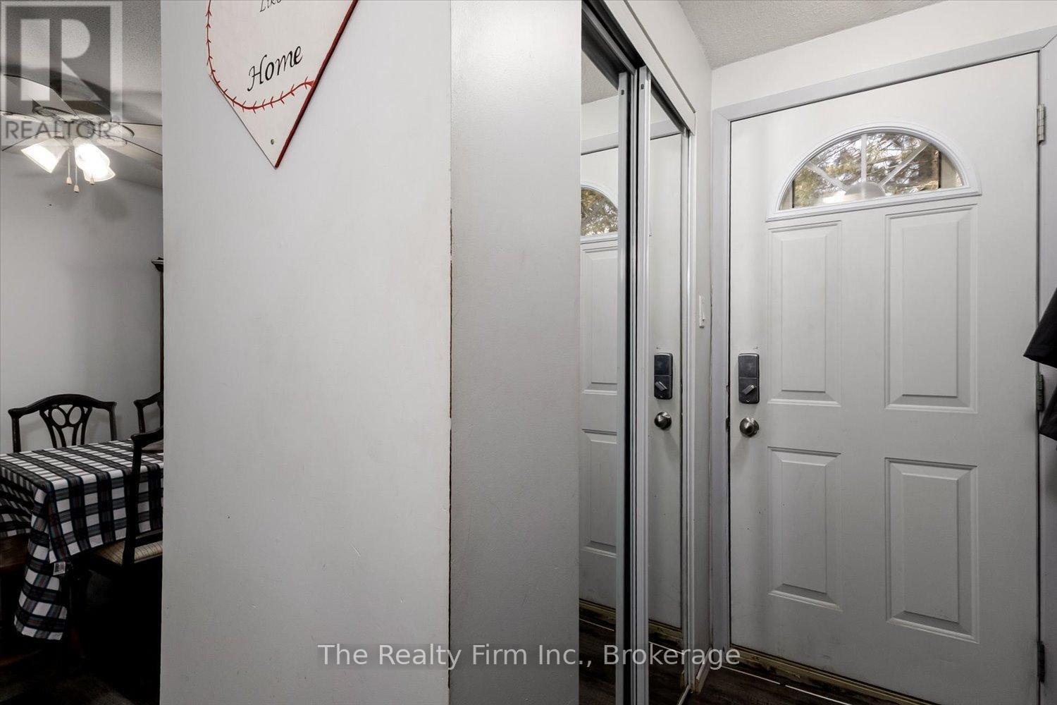 33 - 88 Avonwood Drive Property Photo 4