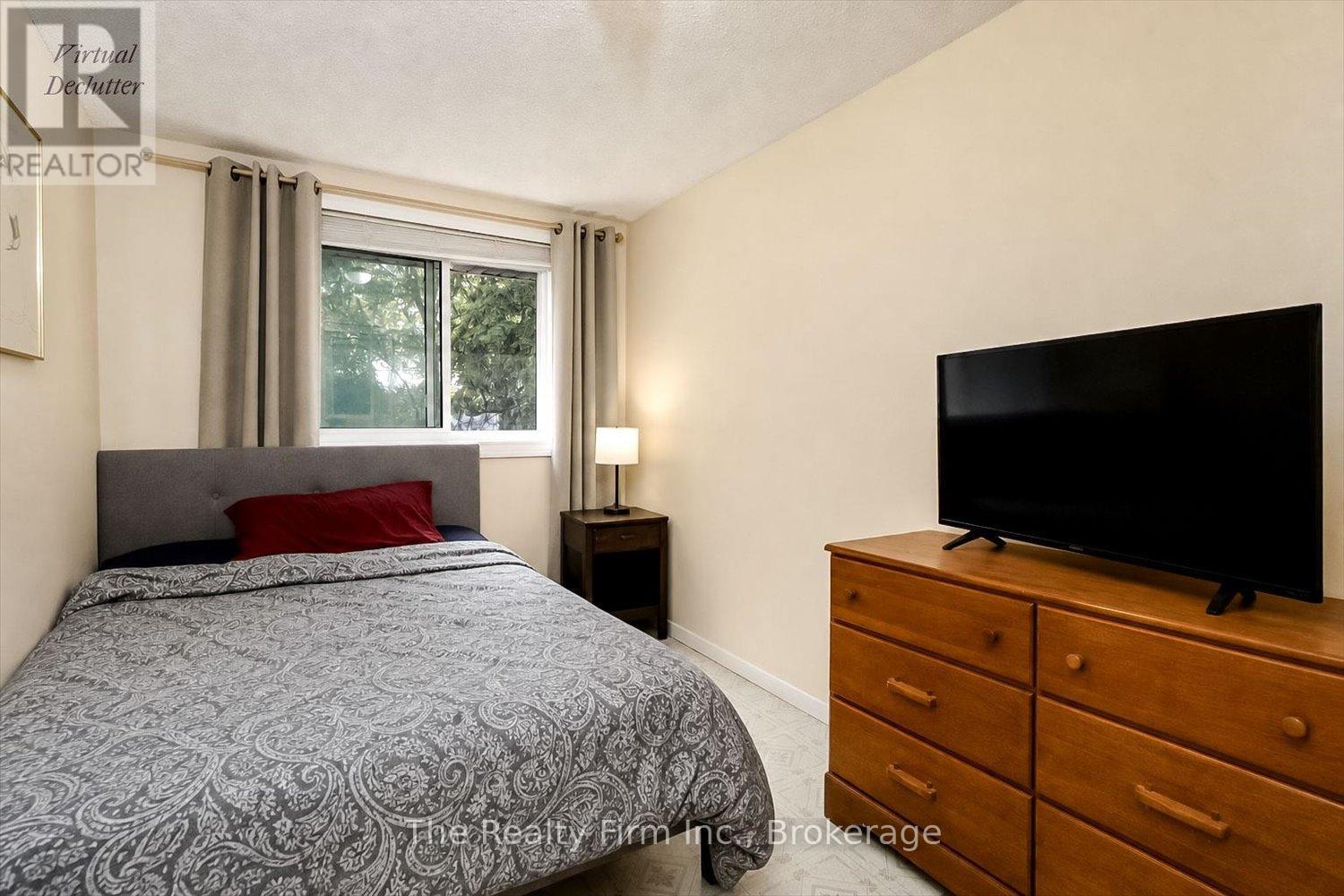 33 - 88 Avonwood Drive Property Photo 15