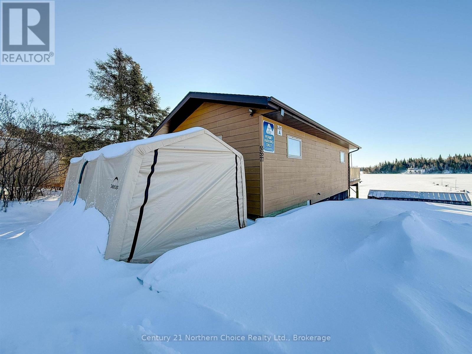 557 Lakeview Drive Property Photo 15