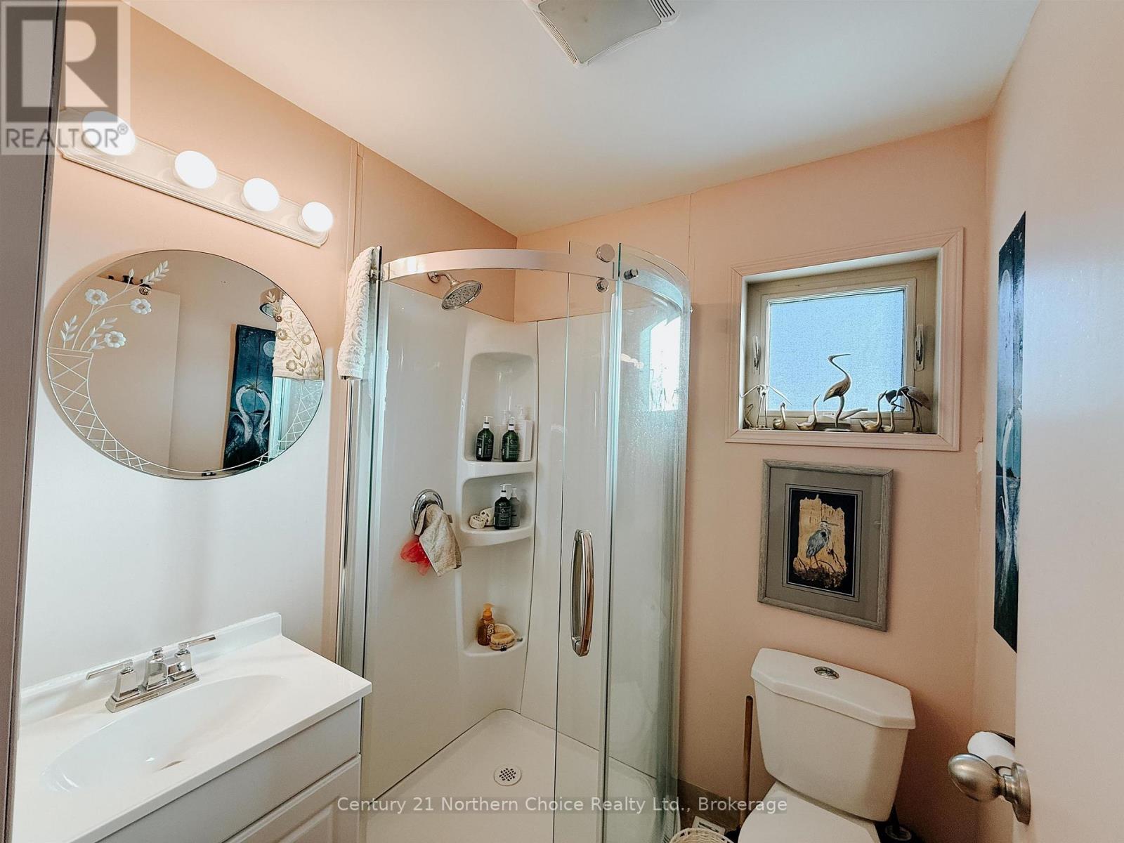 557 Lakeview Drive Property Photo 16