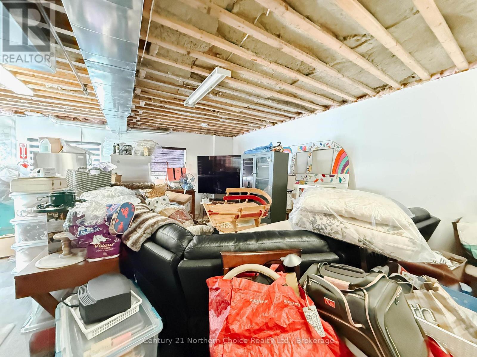 557 Lakeview Drive Property Photo 26
