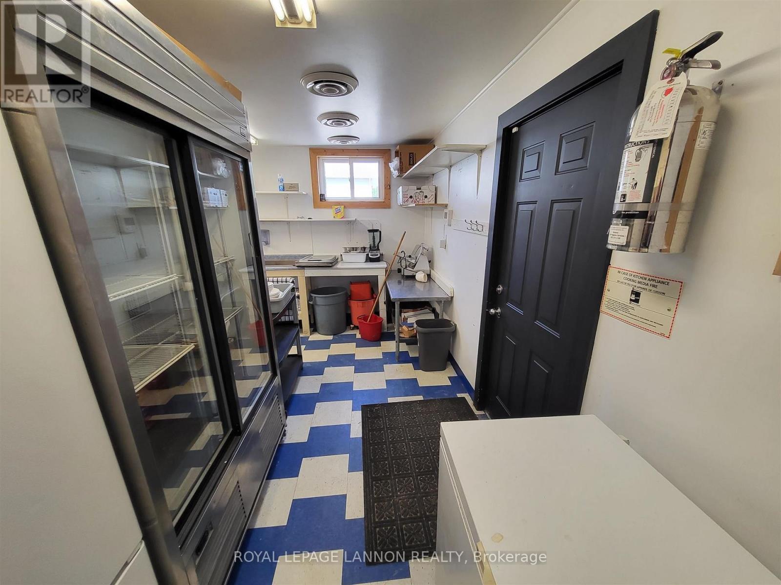 100+102+104 Third Avenue Property Photo 23